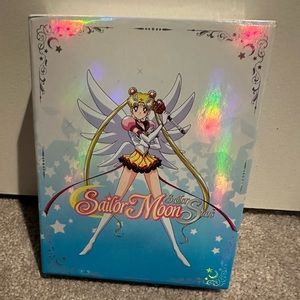 NWOT Sailor Moon Sailor Stars w/ Limited Edition Book Blu-Ray and DVD